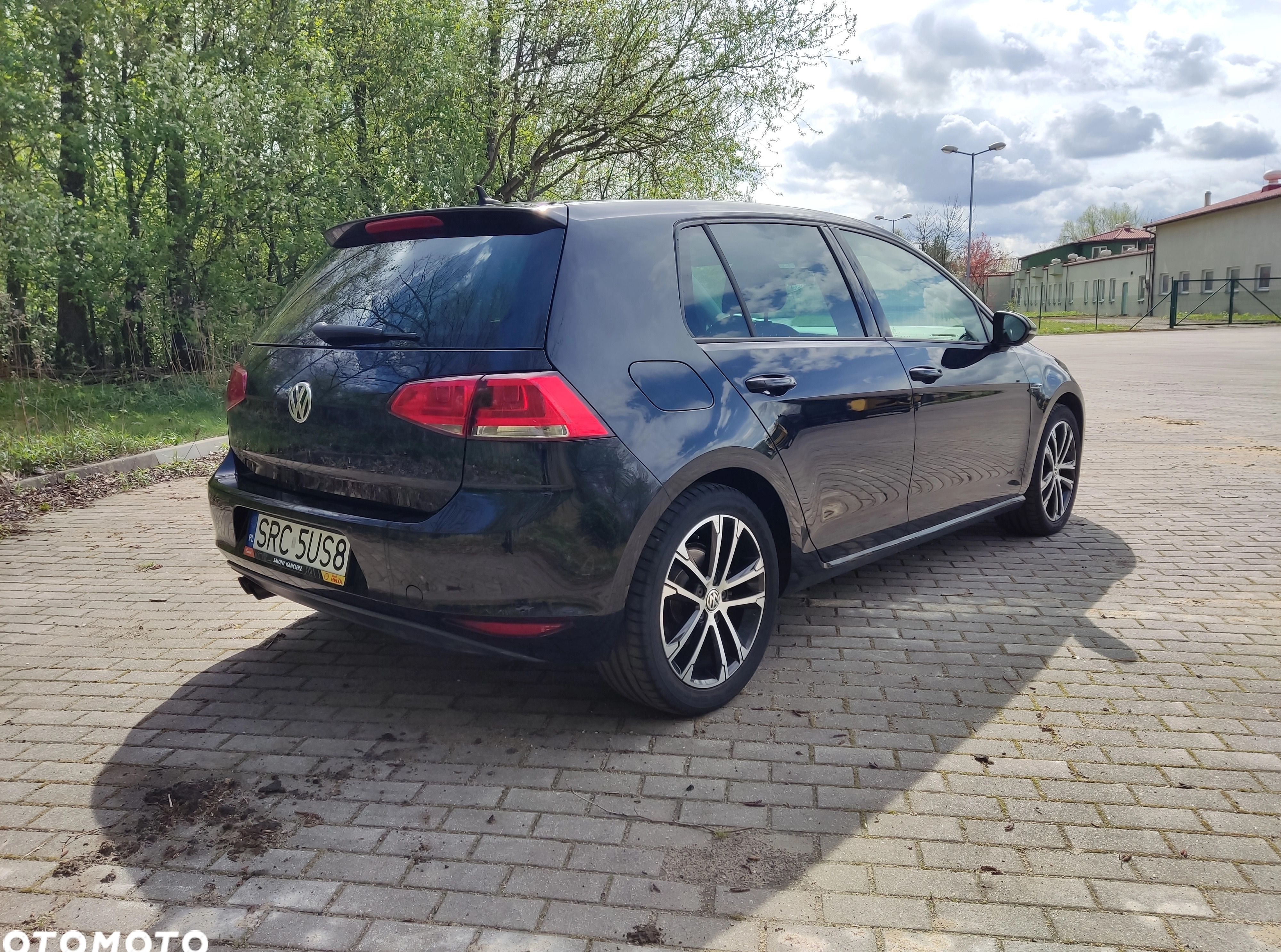 Volkswagen Golf cena 56999 przebieg: 60000, rok produkcji 2016 z Nowe Miasto Lubawskie małe 742